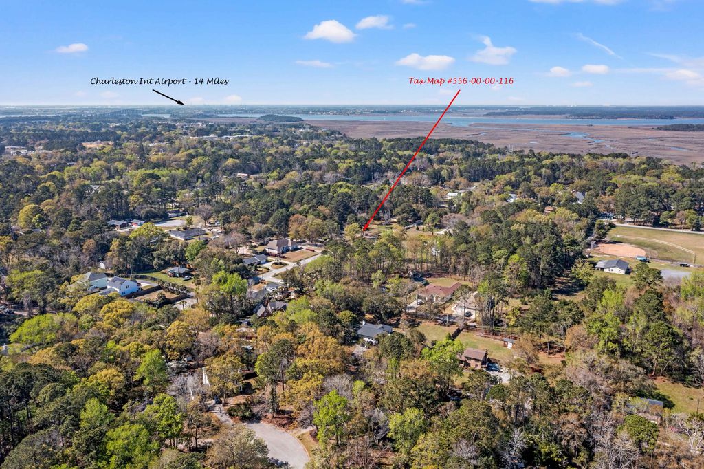 Photo of 512 Coaxum Road, Mount Pleasant, SC 29464 (MLS # 26009811)