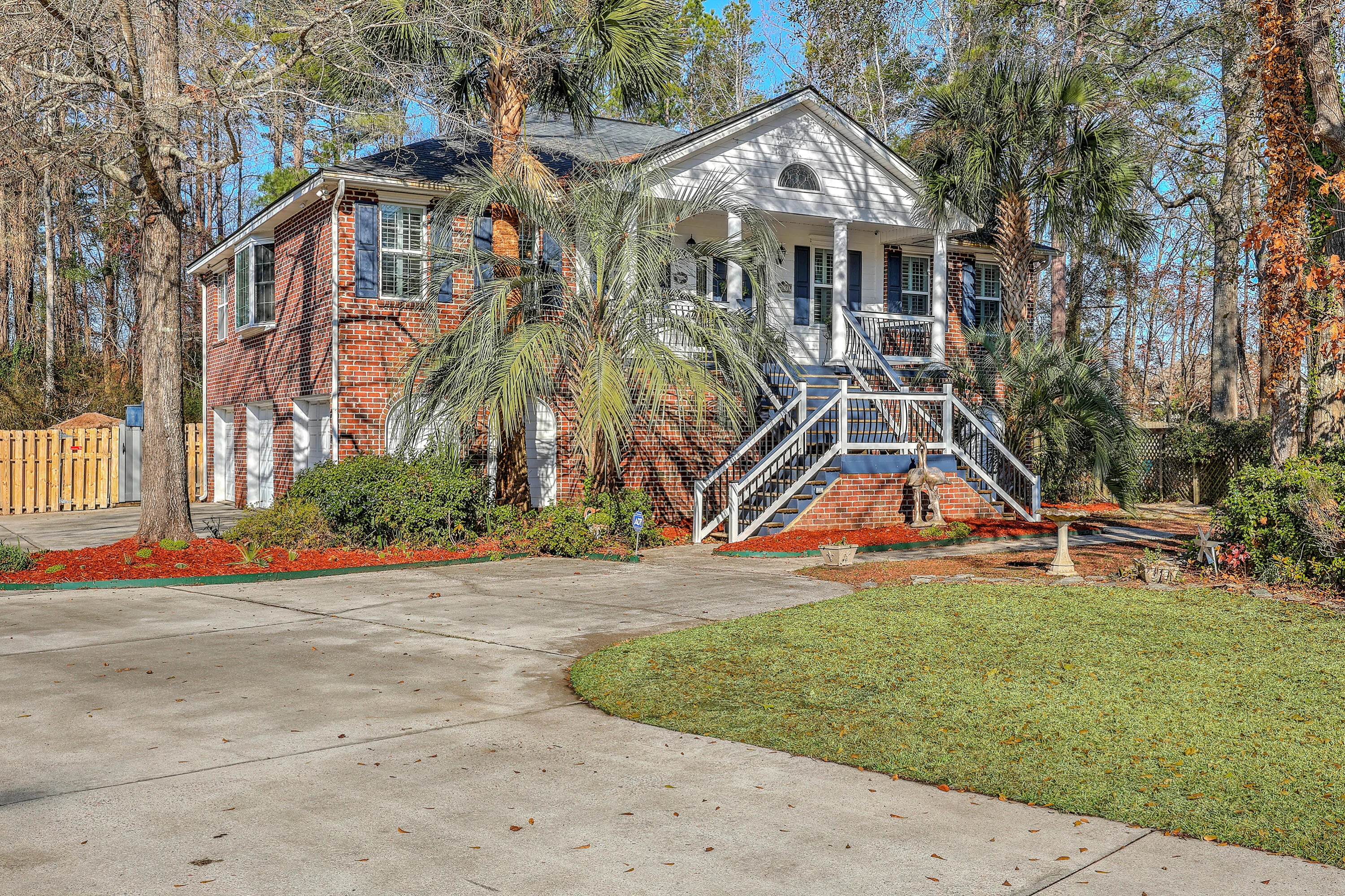4221 Wildwood Landing