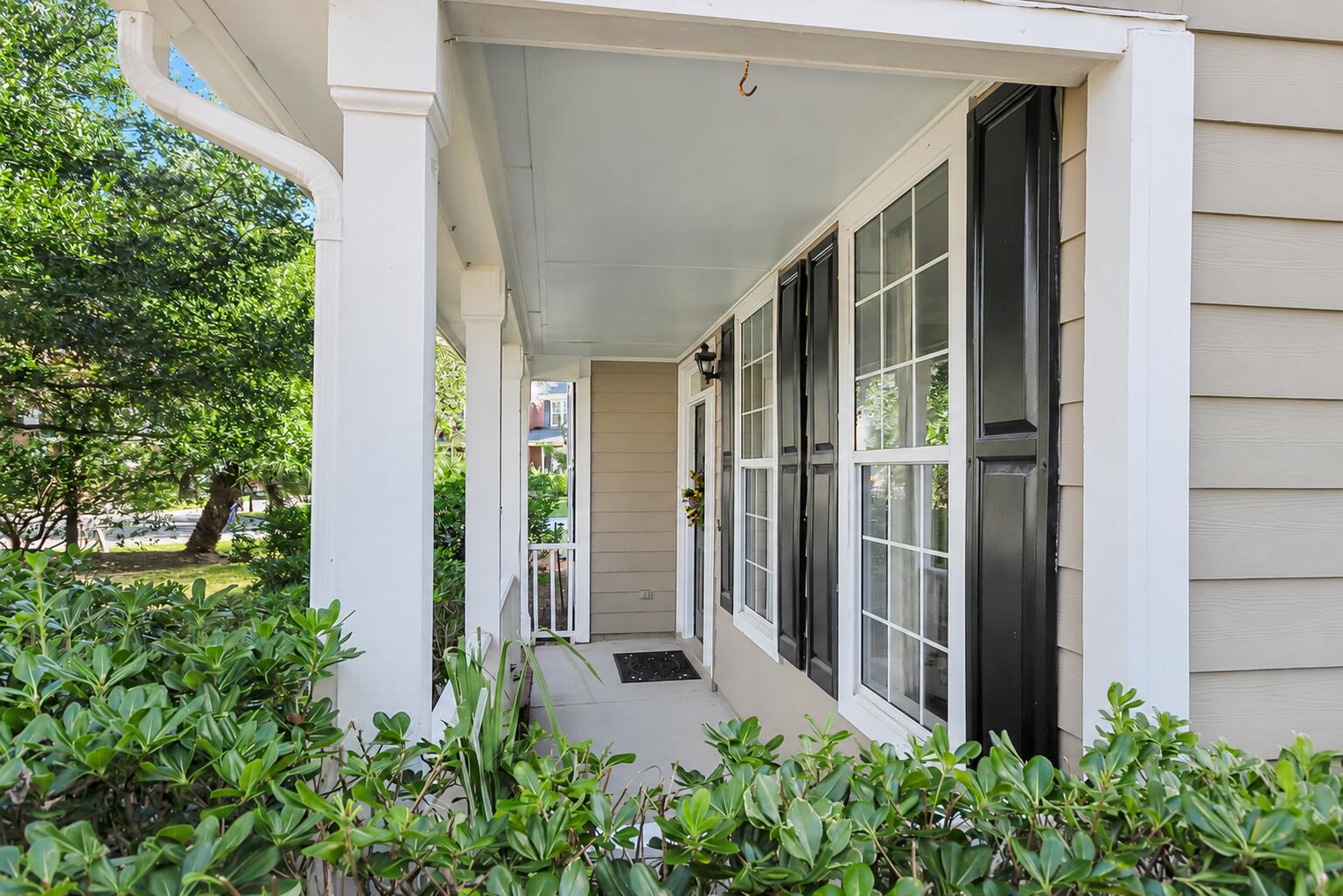 1399 Lakecrest Court
