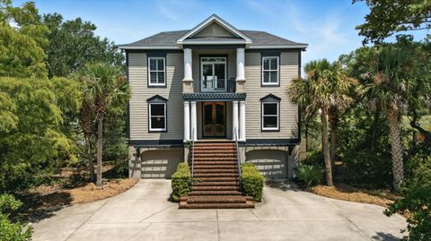 Photo of 37 Seagrass Lane, Isle of Palms, SC 29451 (MLS # 25021067)