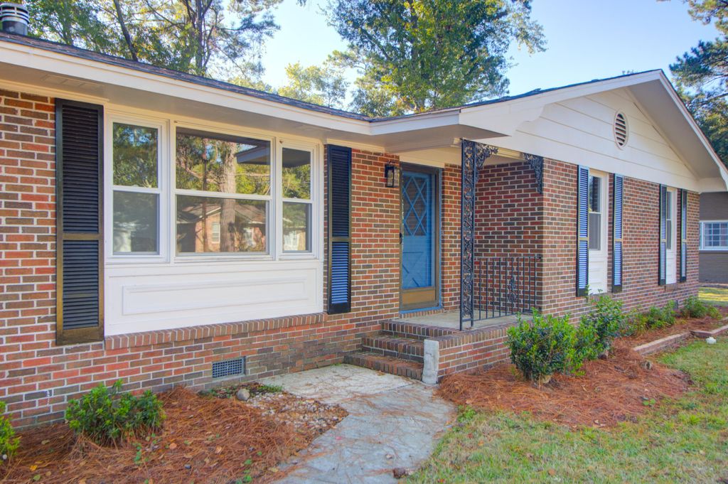 Photo of 1319 Joshua Drive, Charleston, SC 29407 (MLS # 25029871)