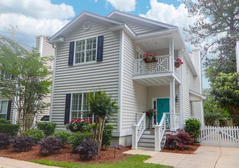 Photo of 1025 Mathis Ferry Road, Mount Pleasant, SC 29464 (MLS # 25016324)
