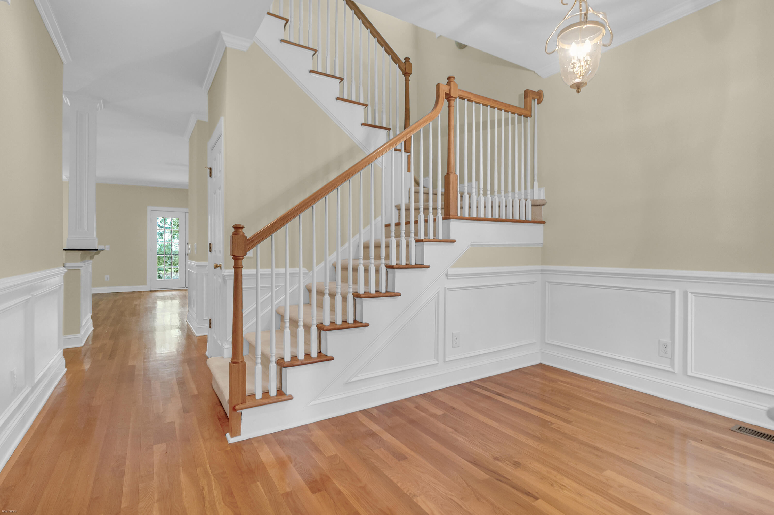 1025 Mathis Ferry Road