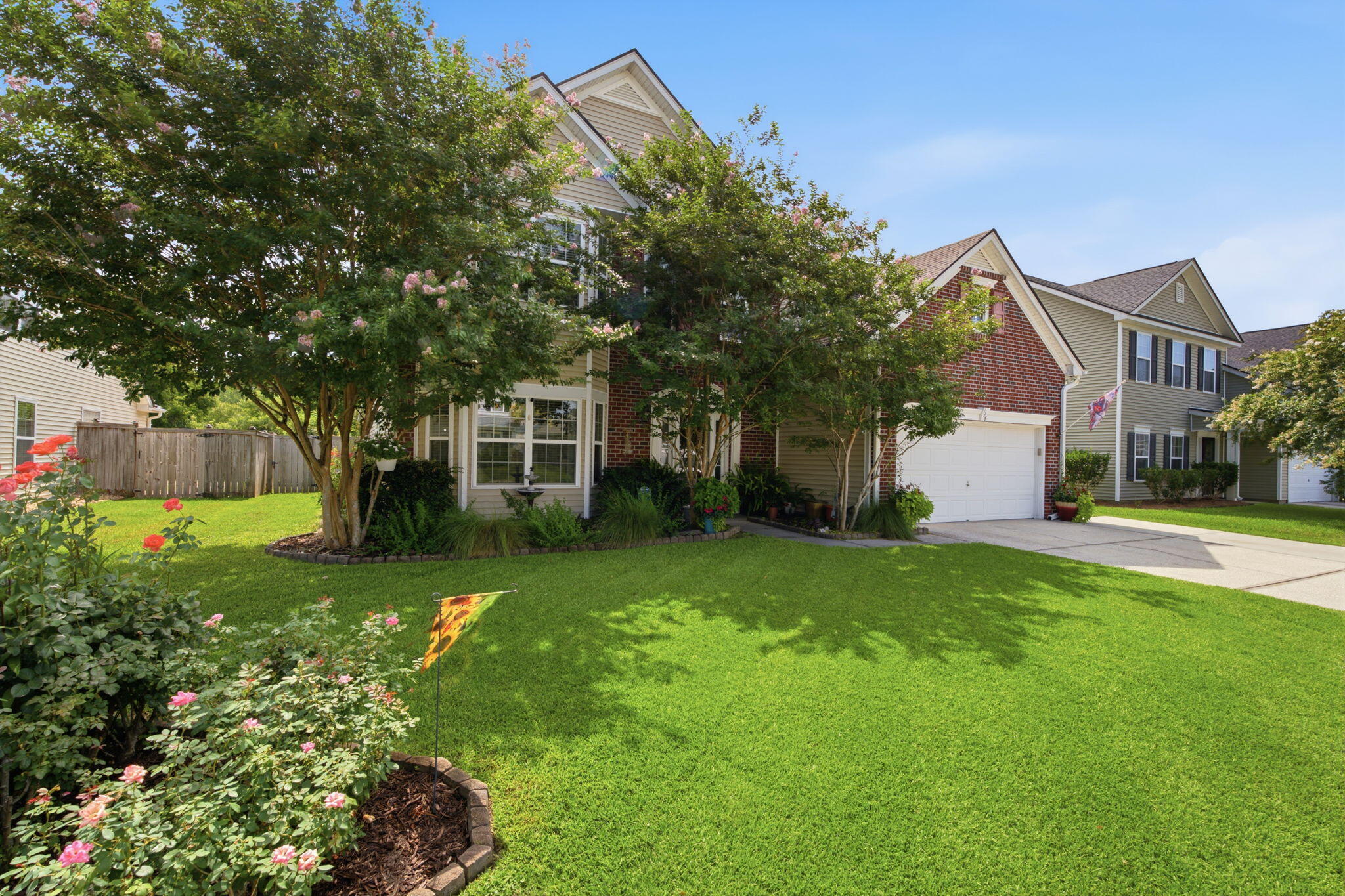 128 Charlesfort Way