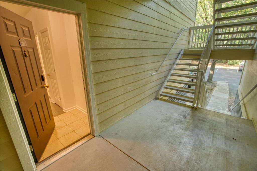 Photo of 1600 Long Grove Drive #1313, Mount Pleasant, SC 29464 (MLS # 26011817)