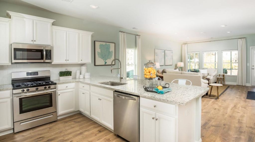 Photo of 118 Brick Drive, Summerville, SC 29486 (MLS # 26006690)