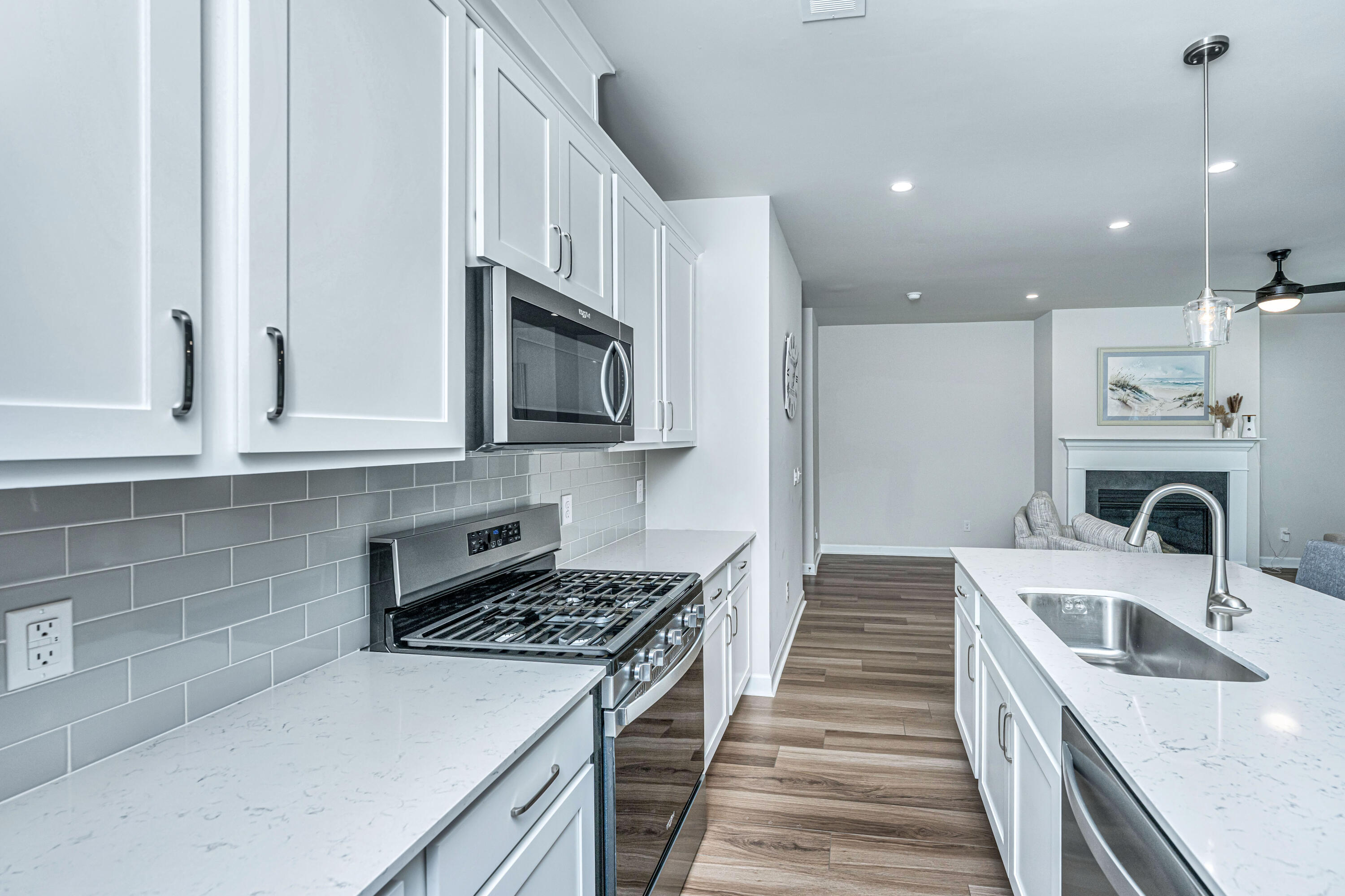 3207 Safe Harbor Way