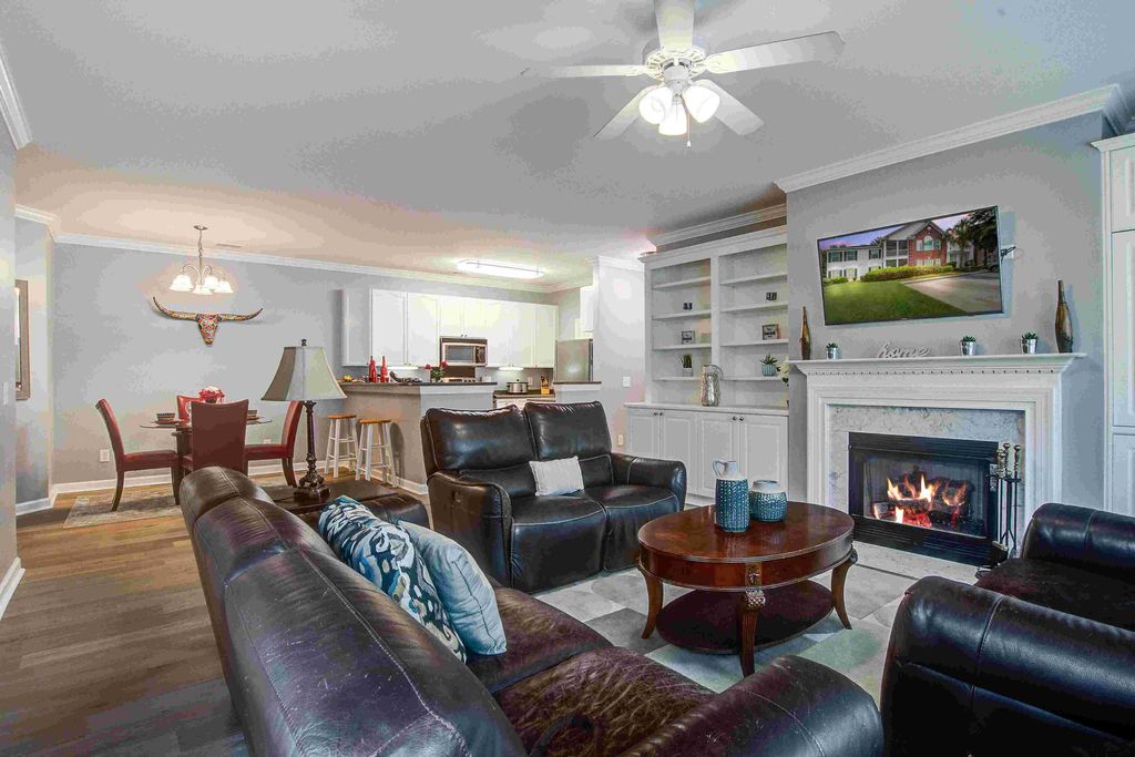 Photo of 163 Golfview Lane, Summerville, SC 29485 (MLS # 26006846)