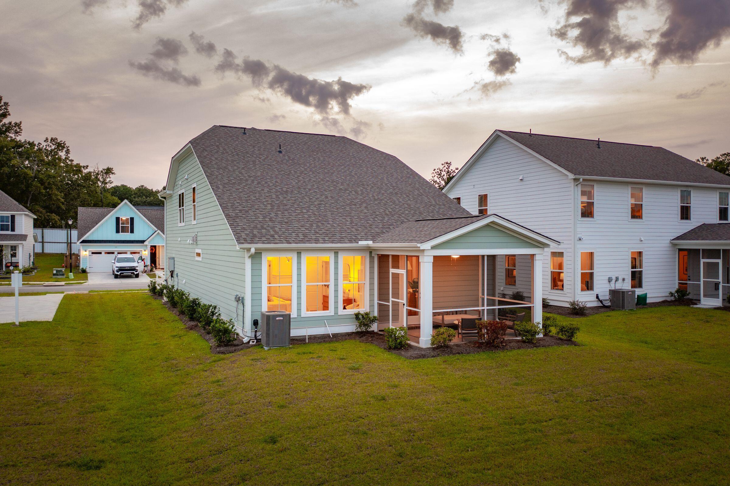 729 Opal Wing Street