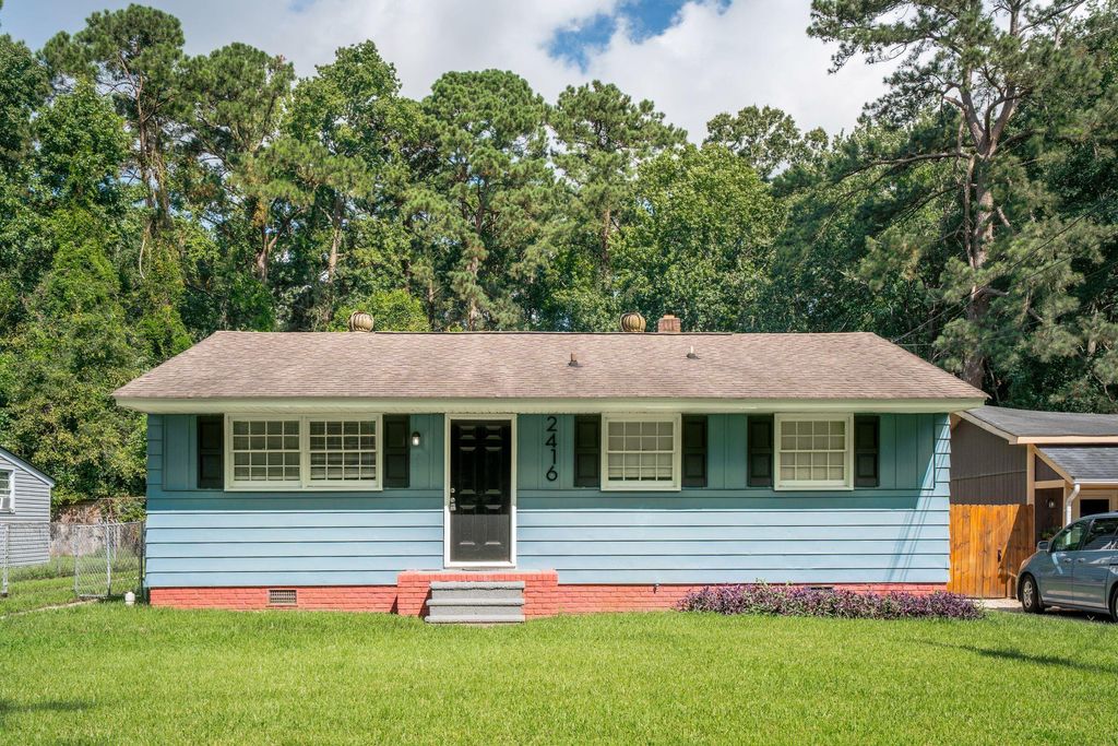 Photo of 2416 Falcon Road, Charleston, SC 29406 (MLS # 25021849)