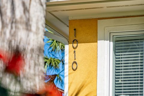 A home in Folly Beach