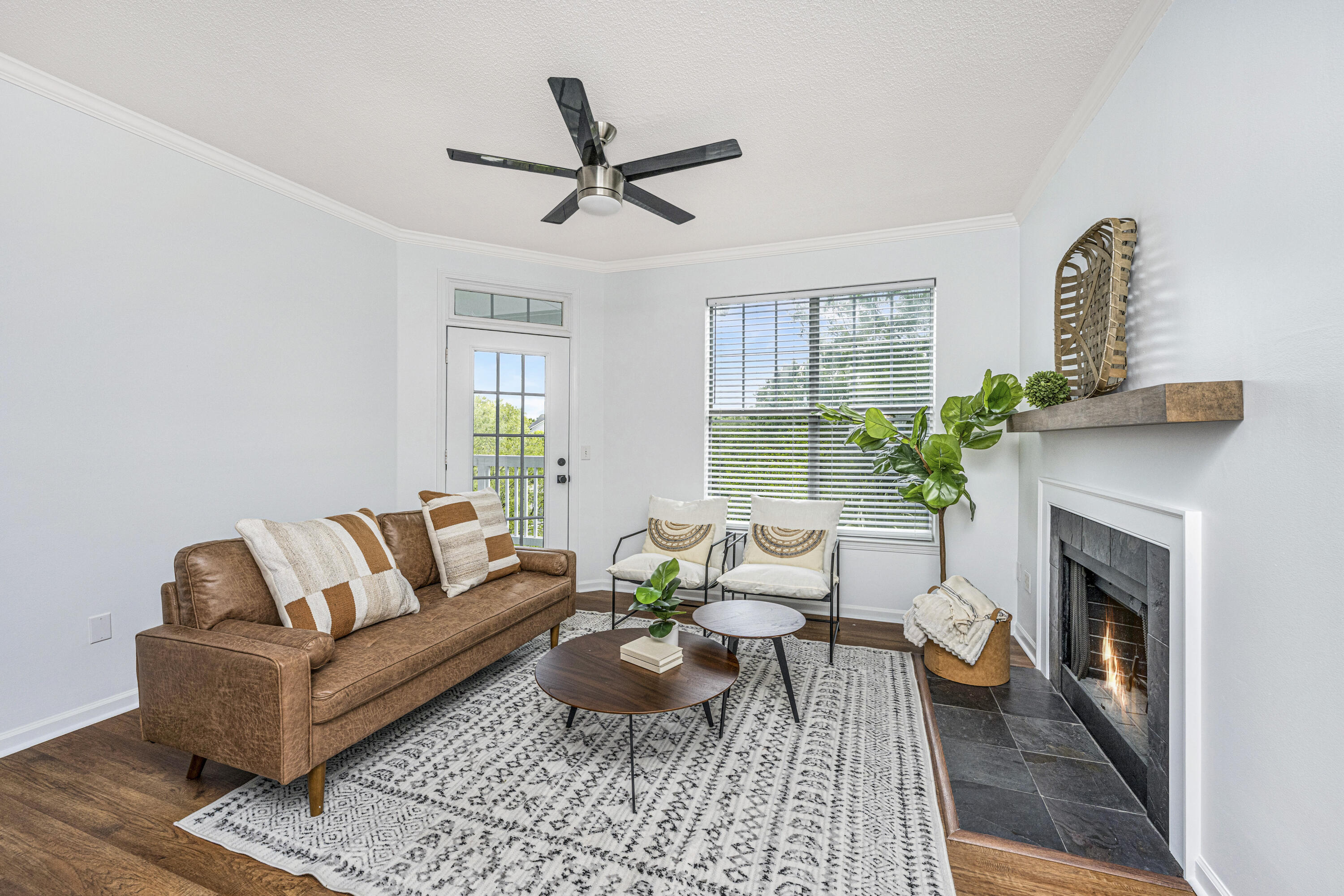 45 Sycamore Avenue Apt 933