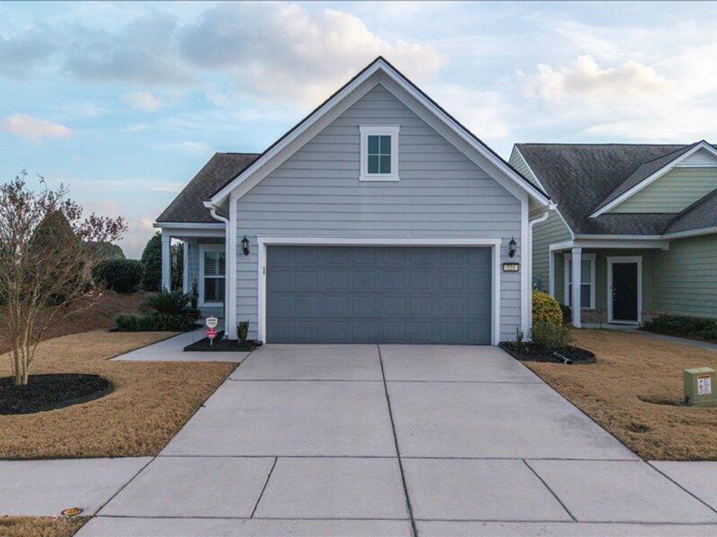Photo of 321 Bloomington Way, Summerville, SC 29486 (MLS # 26001158)