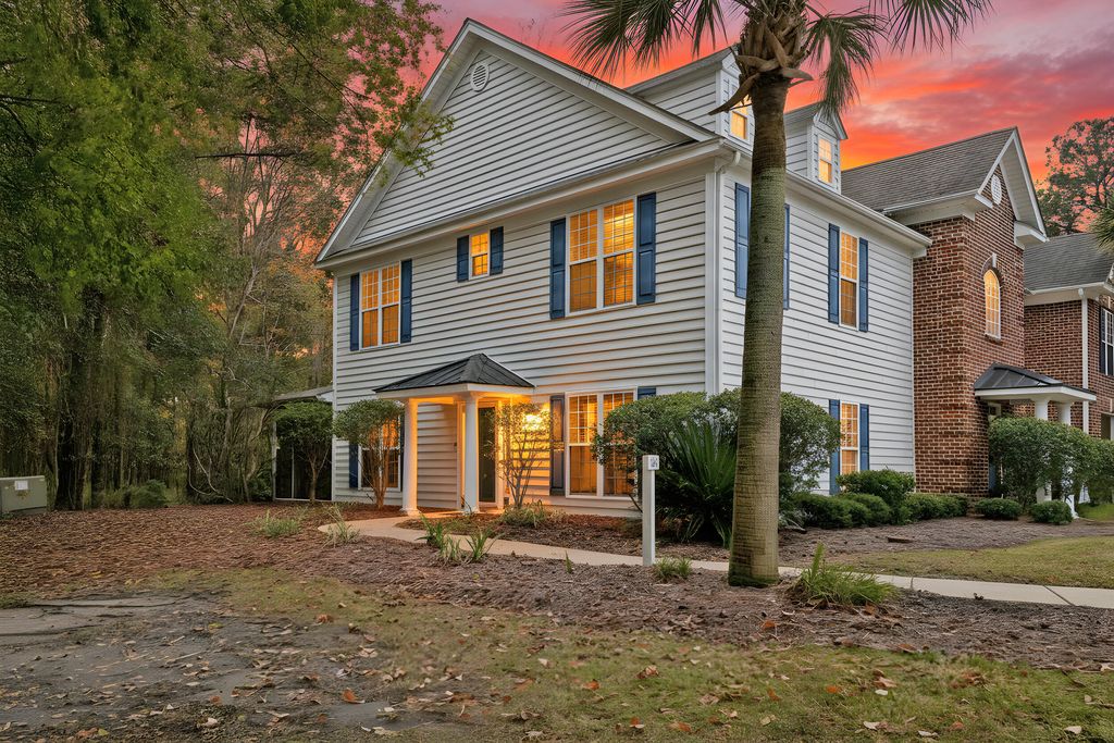 Photo of 1616 Camfield Lane, Mount Pleasant, SC 29466 (MLS # 25032140)