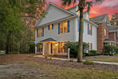 Photo of 1616 Camfield Lane, Mount Pleasant, SC 29466 (MLS # 25032140)