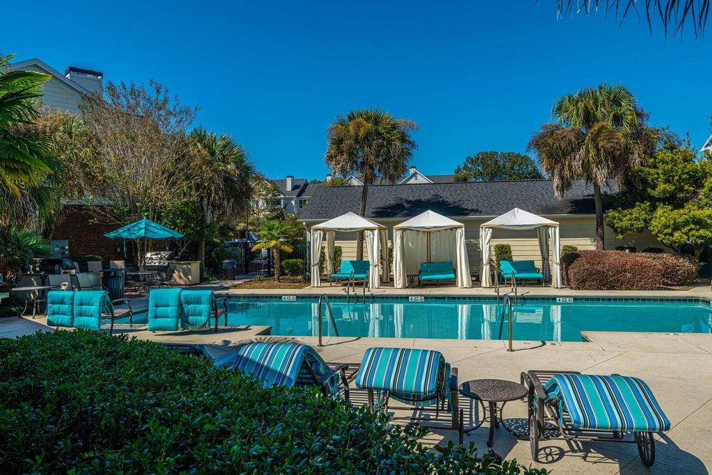 Photo of 45 Sycamore Avenue #Apt 1815, Charleston, SC 29407 (MLS # 26028930)