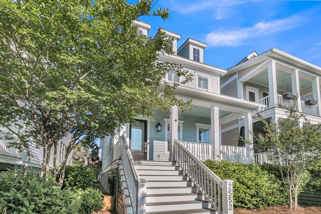 Photo of 2552 Josiah Street, Charleston, SC 29492 (MLS # 26011722)