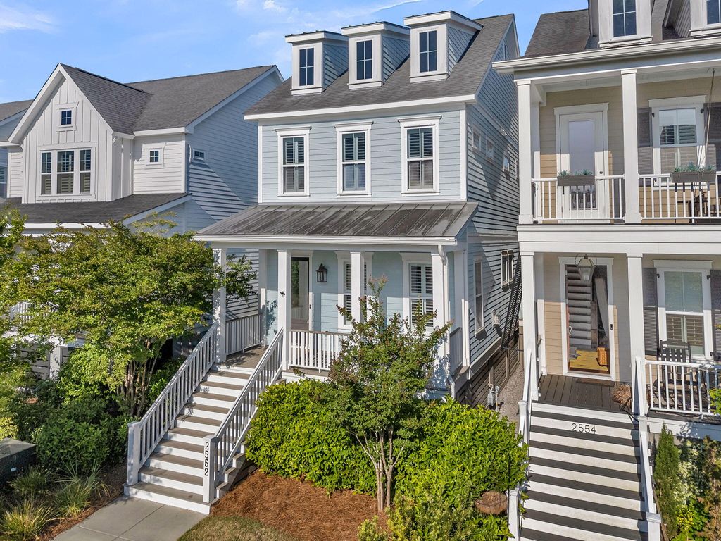 Photo of 2552 Josiah Street, Charleston, SC 29492 (MLS # 26011722)