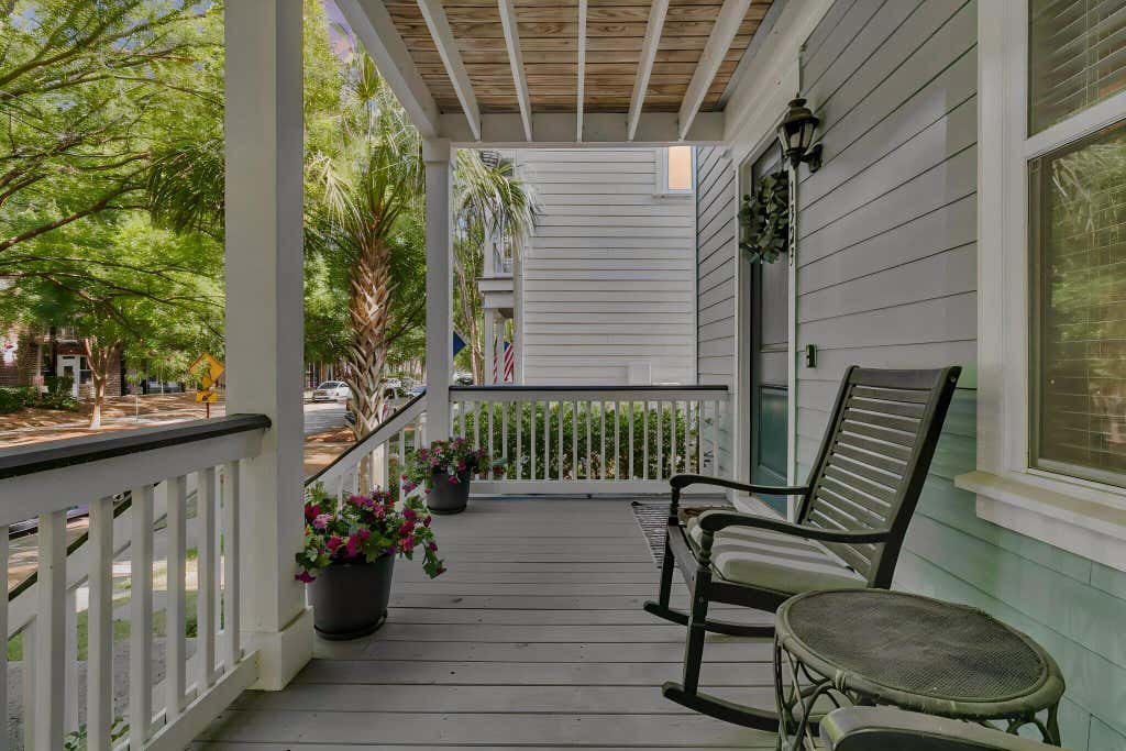 Photo of 1323 Appling Drive, Mount Pleasant, SC 29464 (MLS # 26020885)