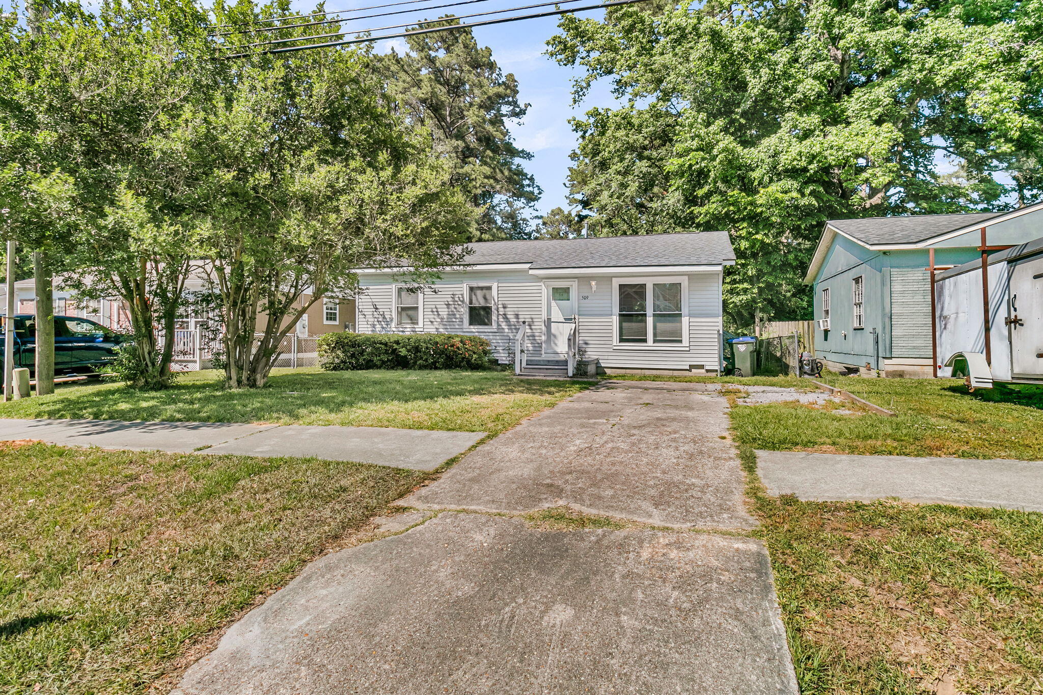 509 E Richardson Avenue