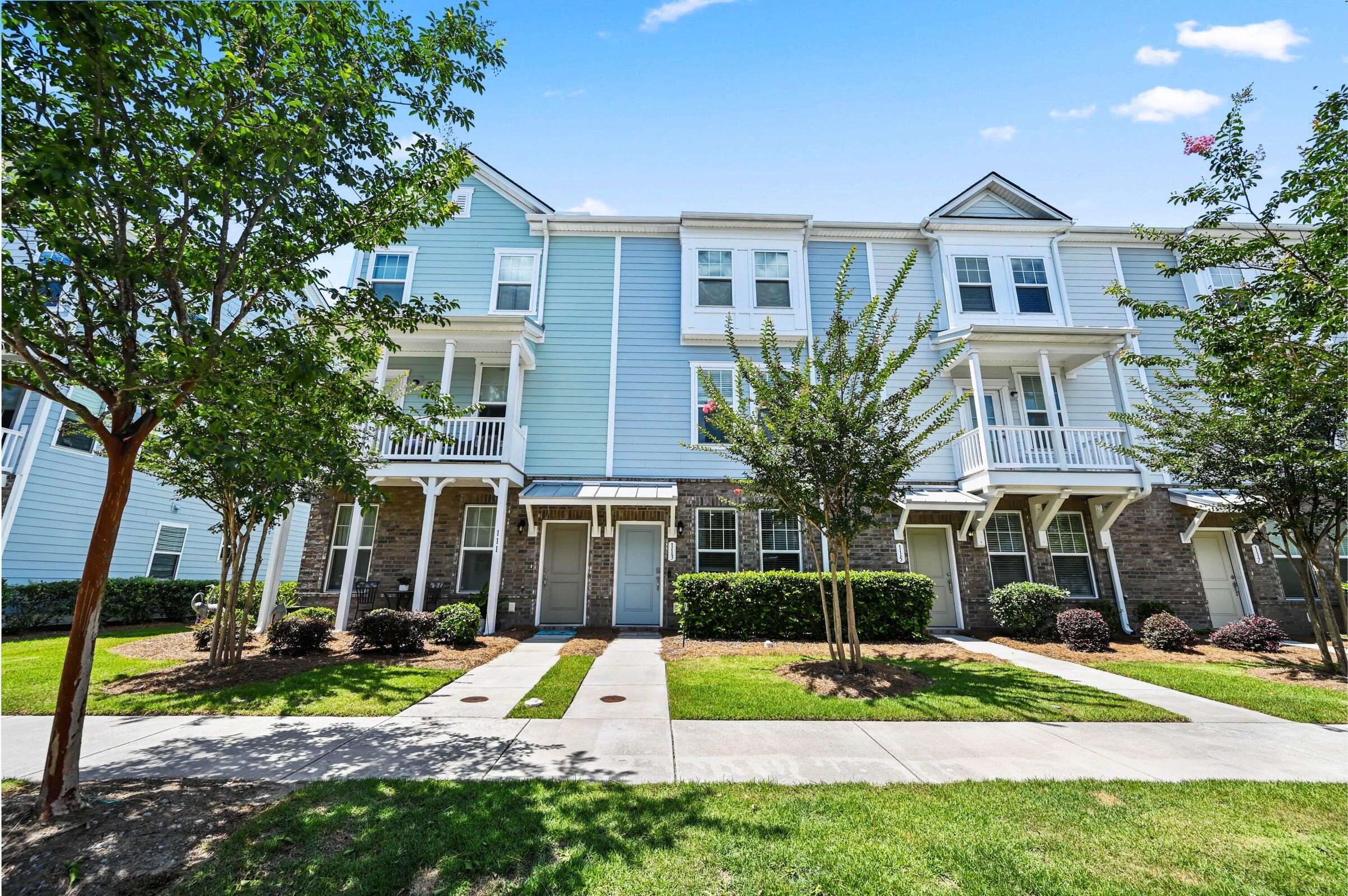View Charleston, SC 29492 townhome