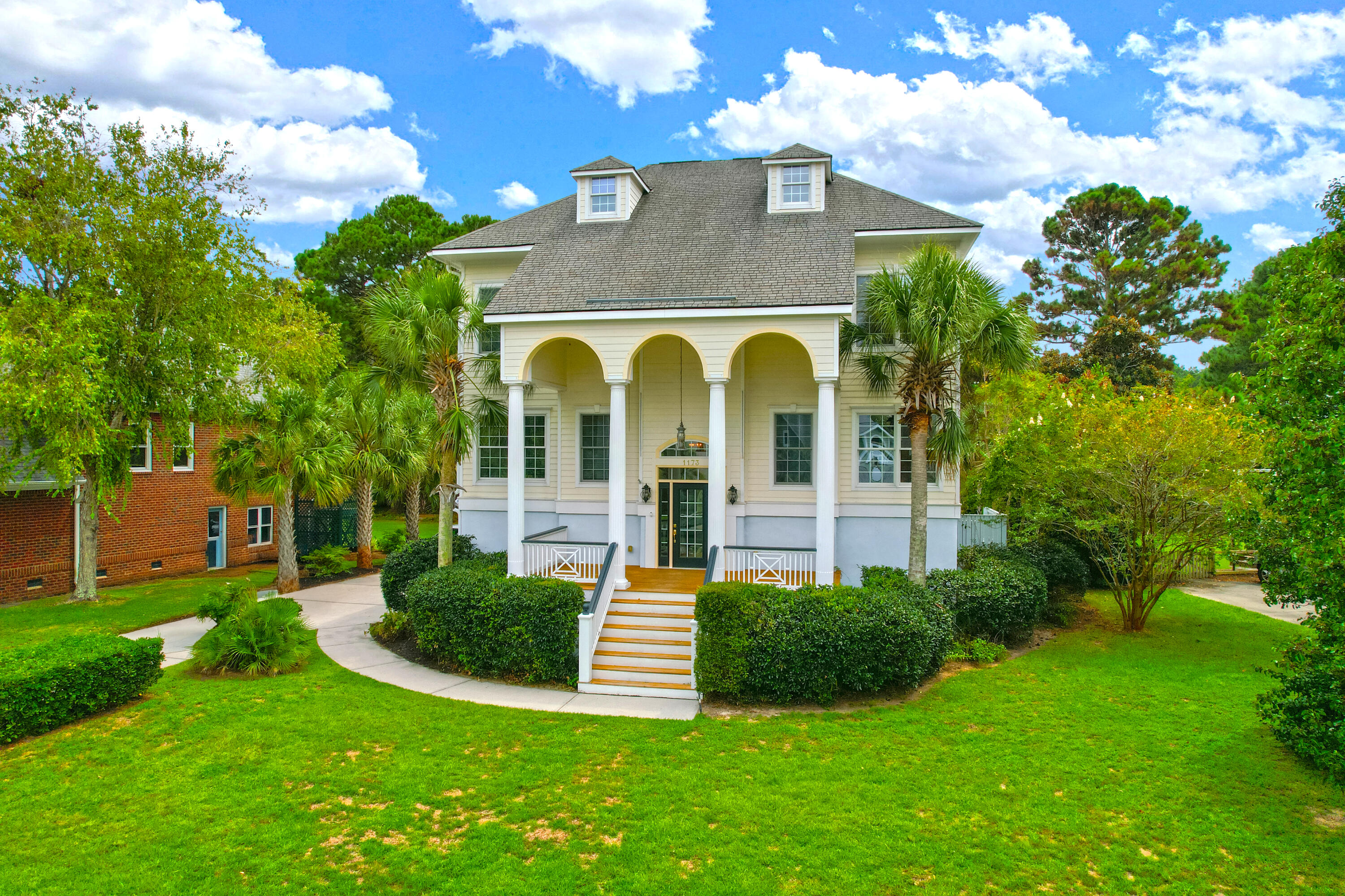 1173 Sea Eagle Watch