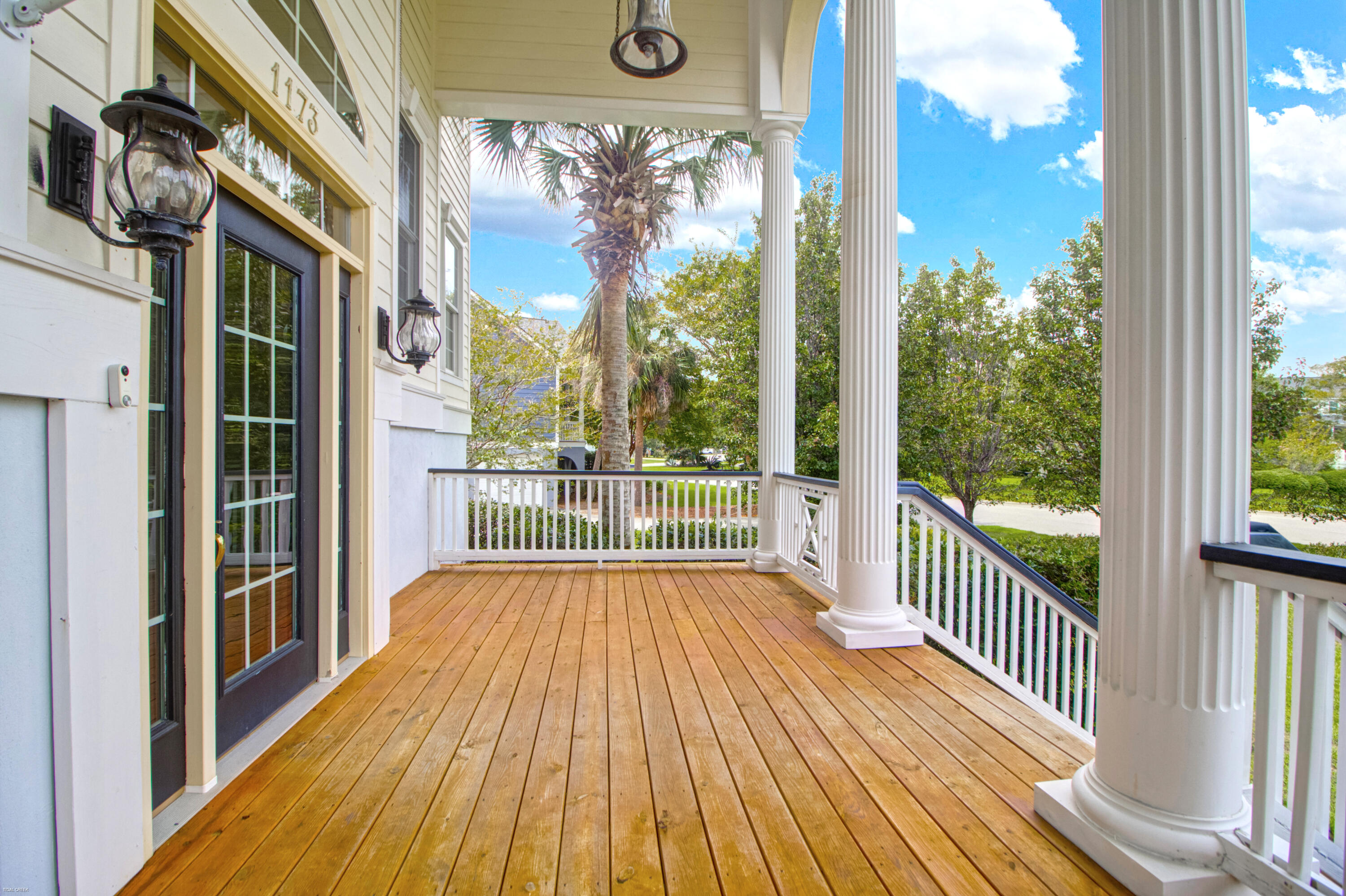 1173 Sea Eagle Watch