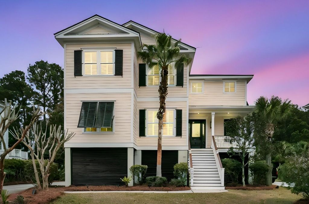 Photo of 2689 Crooked Stick Lane, Mount Pleasant, SC 29466 (MLS # 25031480)