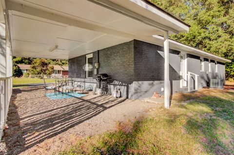 A home in Moncks Corner