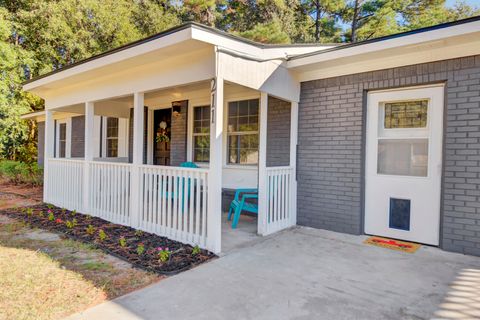 A home in Moncks Corner