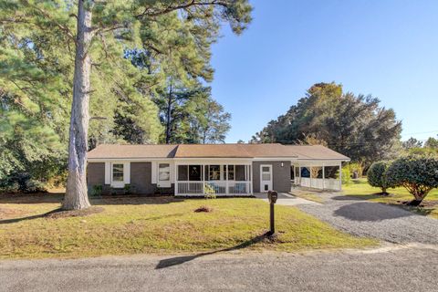 A home in Moncks Corner