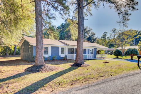 A home in Moncks Corner