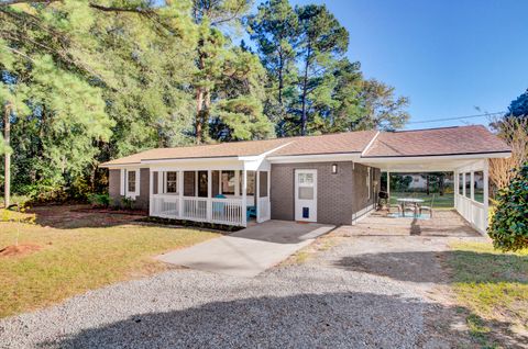 A home in Moncks Corner