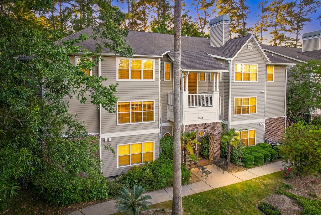 Photo of 188 Midland Parkway #103, Summerville, SC 29485 (MLS # 26011478)