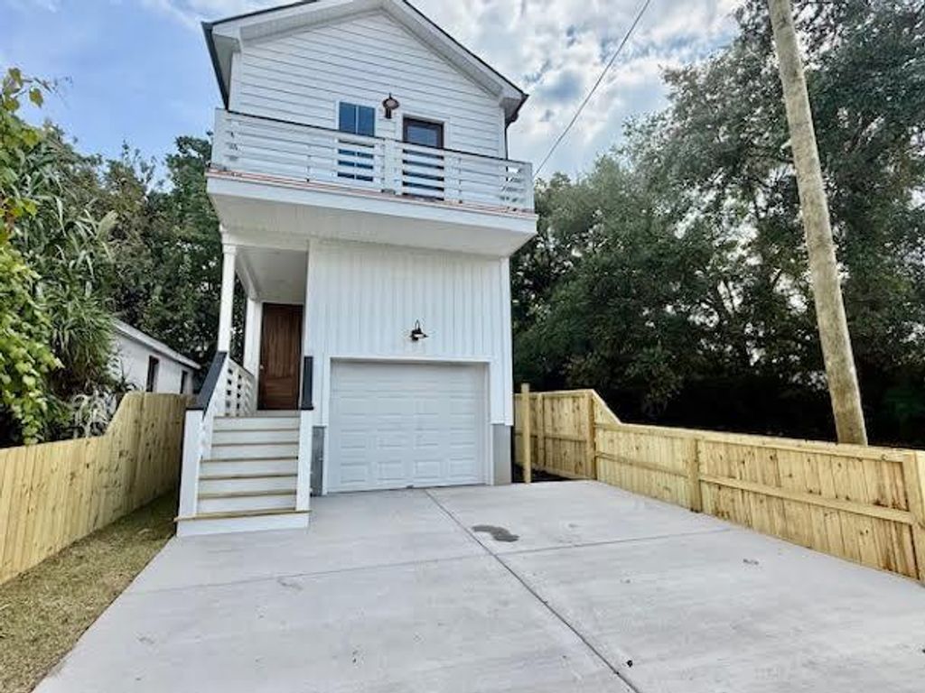 Photo of 2147 Garfield Street, North Charleston, SC 29405 (MLS # 25025707)