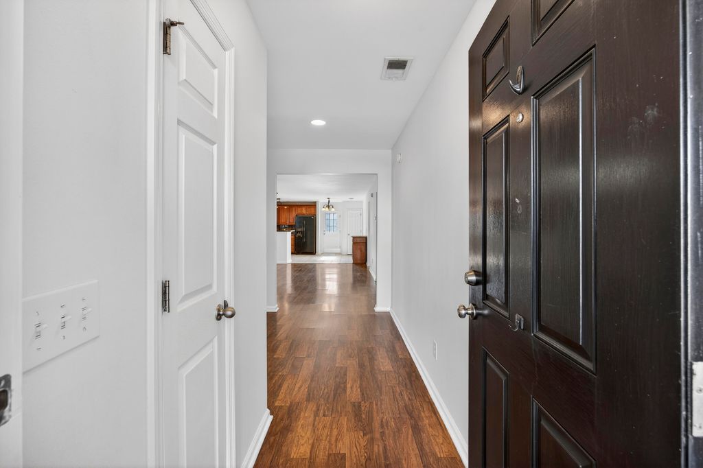 Photo of 1509 Mandarin Court, Summerville, SC 29483 (MLS # 26000262)