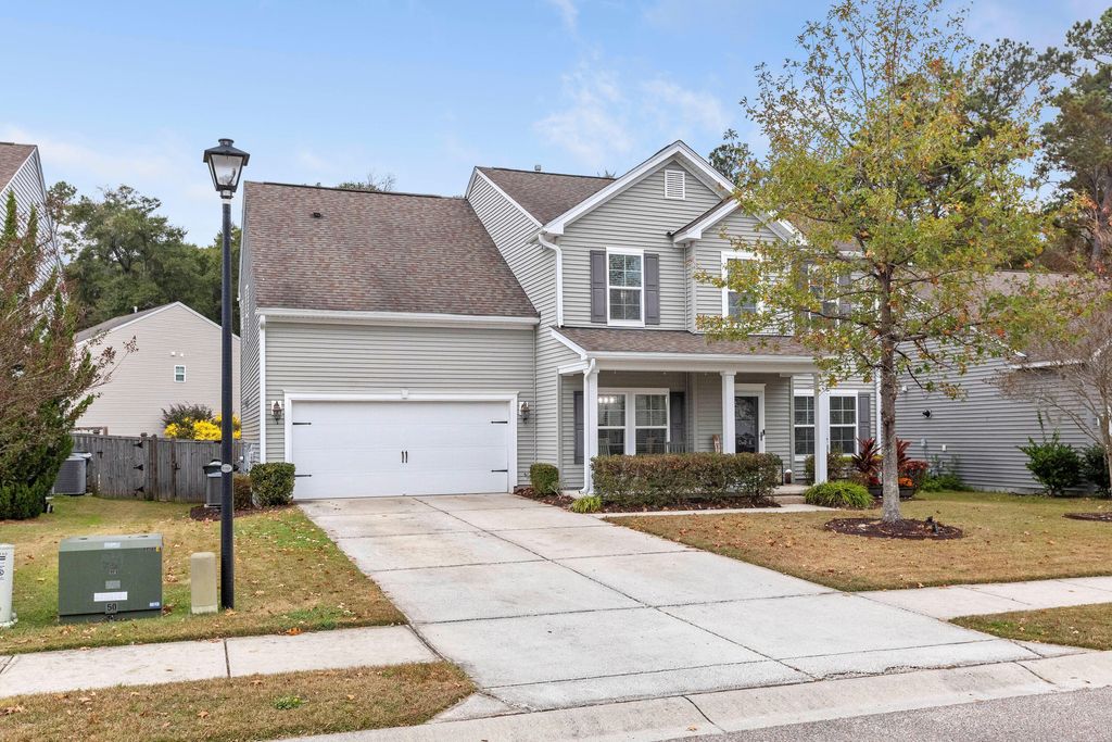 Photo of 6008 Begonia Way, Hanahan, SC 29410 (MLS # 25032332)