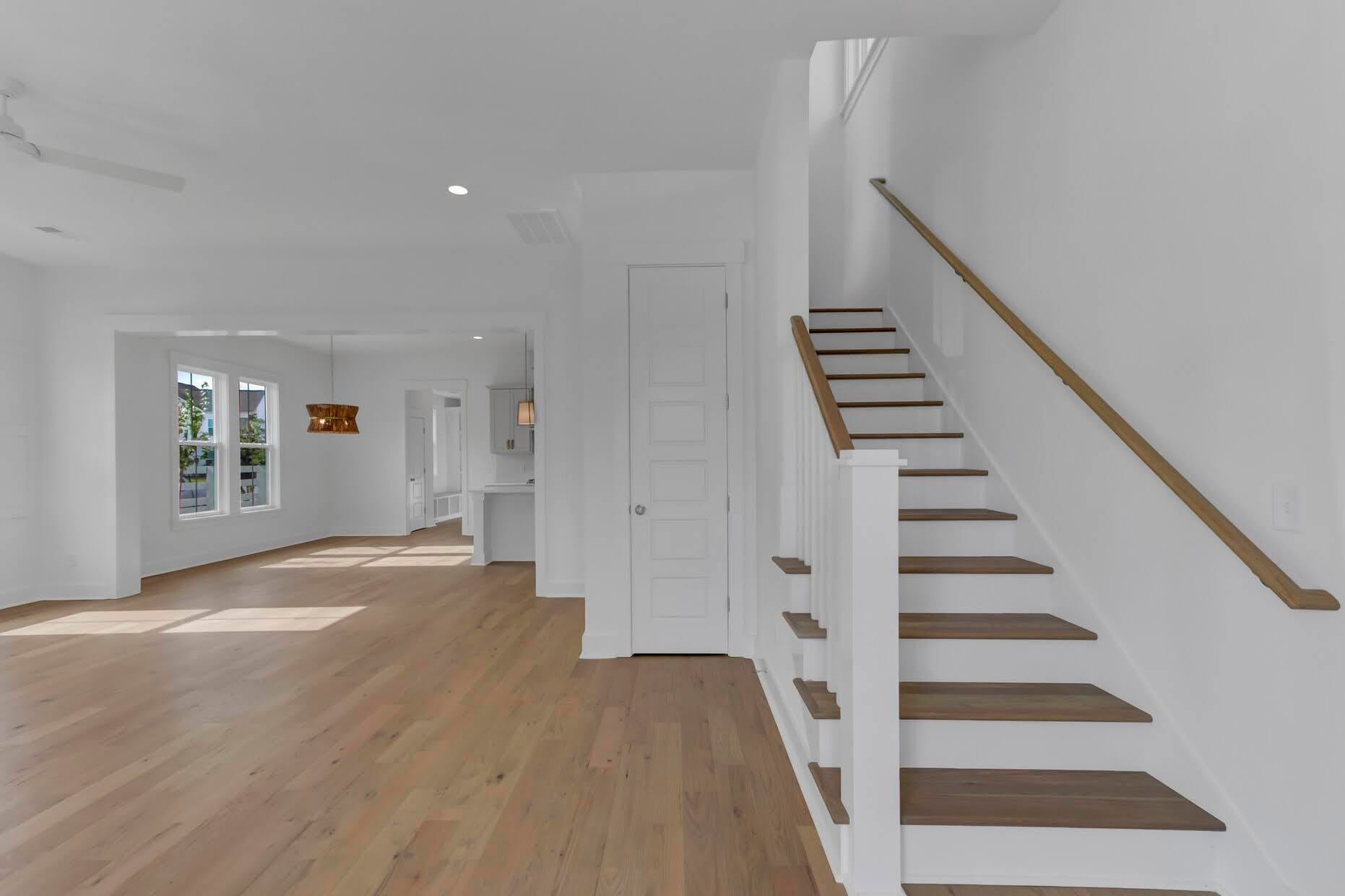 435 Brightside Trail