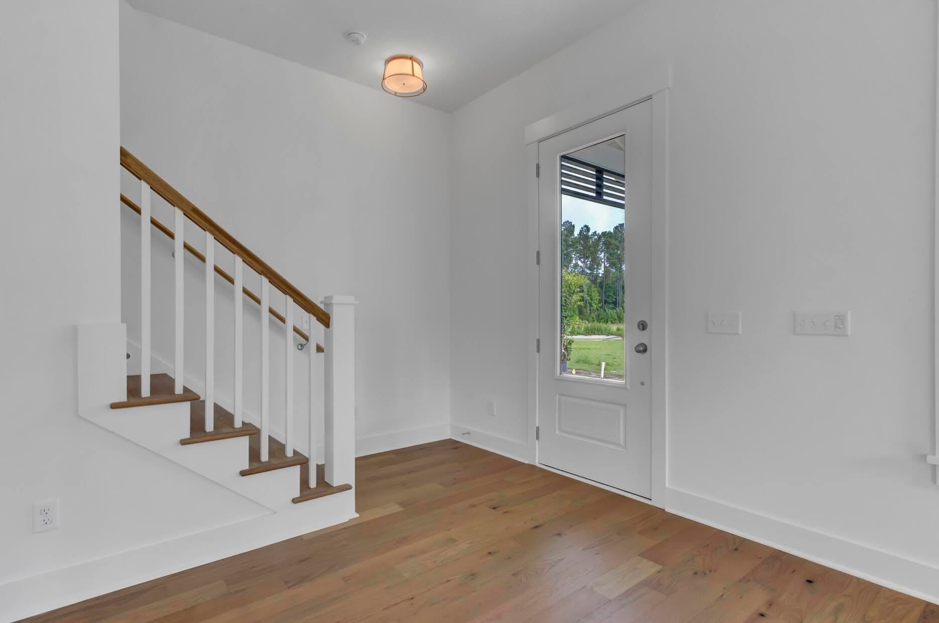435 Brightside Trail