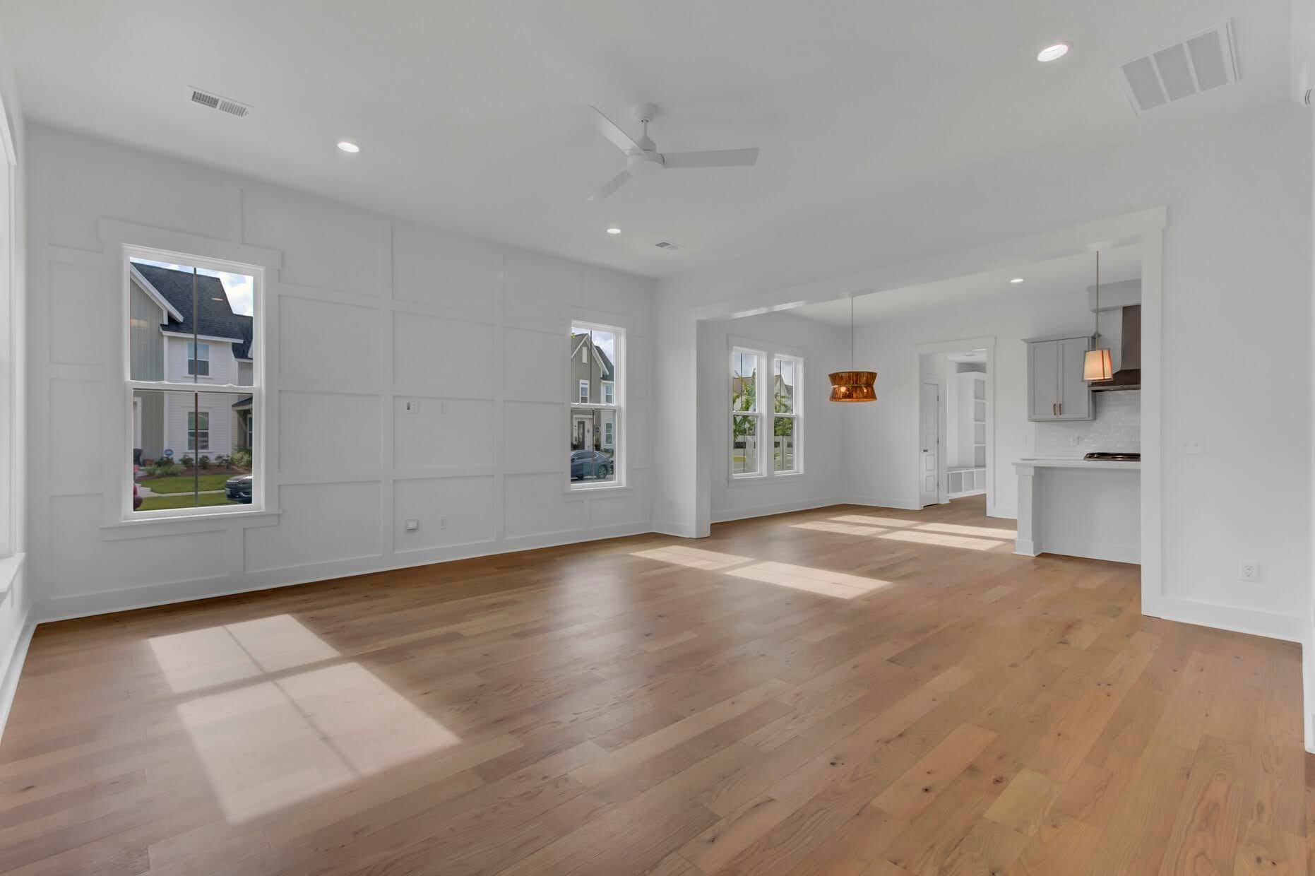435 Brightside Trail