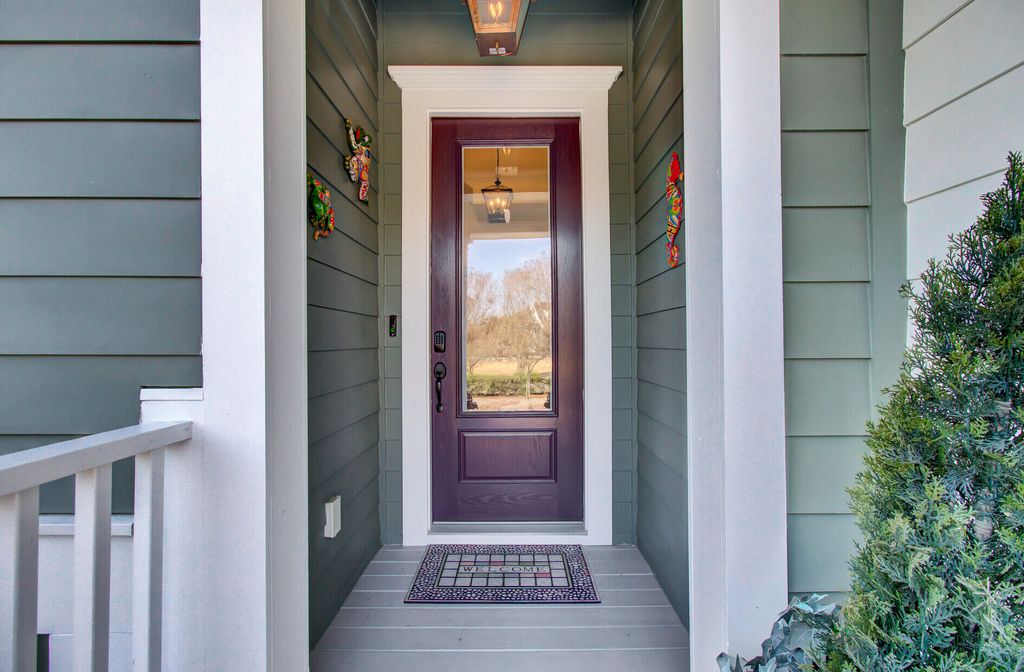 Photo of 1705 Frissel Street, Charleston, SC 29492 (MLS # 26001005)