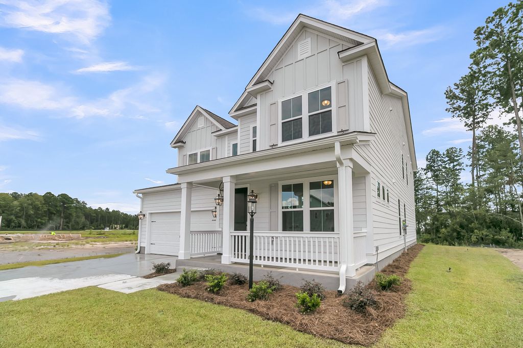 Photo of 747 Maynard Lane, Summerville, SC 29486 (MLS # 26009144)