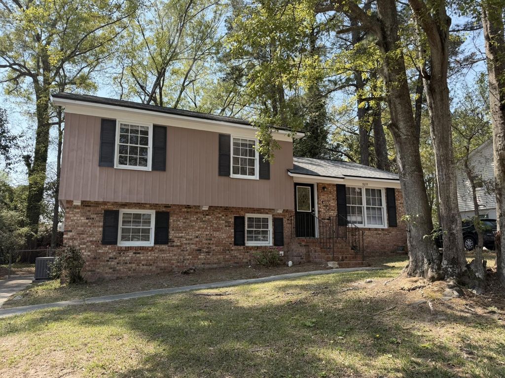 Photo of 7635 Hillandale Road, North Charleston, SC 29420 (MLS # 26008182)