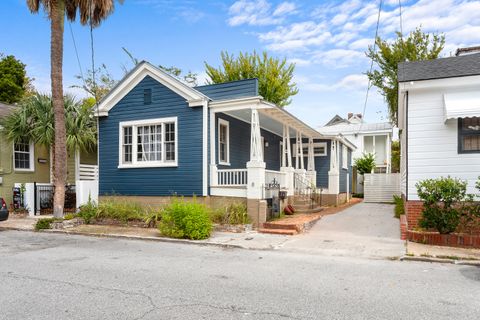 Photo of 8 Dewey Street #A, B, C, Charleston, SC 29403 (MLS # 25021767) Photo of 8 Dewey Street #A, B, C, Charleston, SC 29403 (MLS # 25021767)
