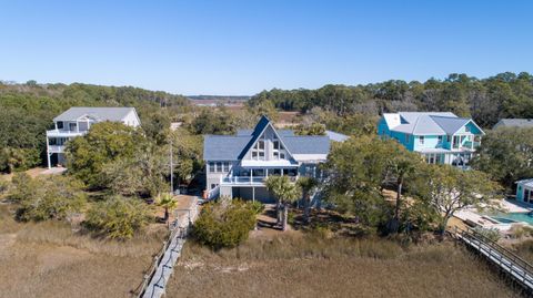 A home in Edisto Island