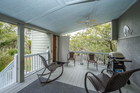 A home in Edisto Island