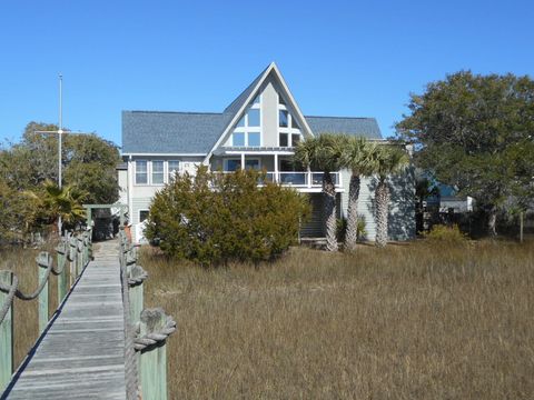 A home in Edisto Island