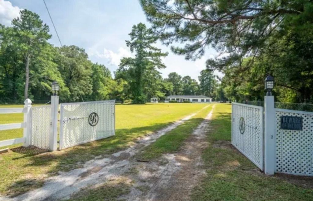 Photo of 5307 Edisto River Road, Branchville, SC 29432 (MLS # 26004791)