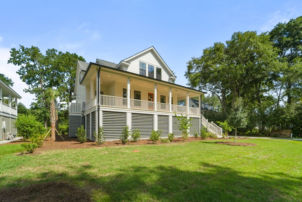 Photo of 4715 Gold Cup Lane, Hollywood, SC 29449 (MLS # 26003391)