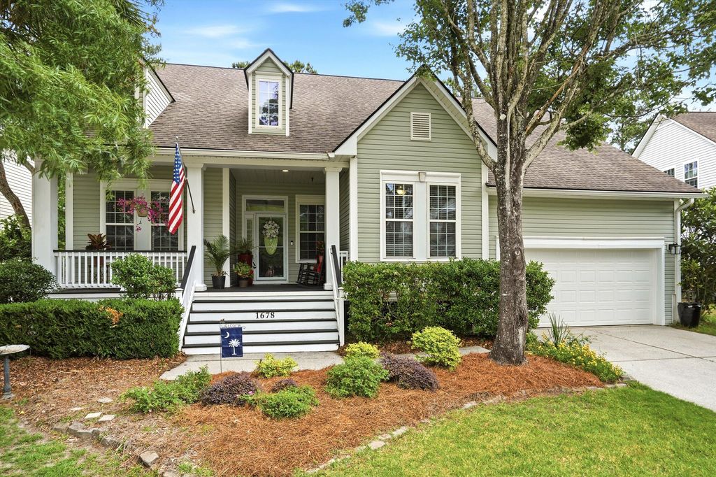 Photo of 1678 William Hapton Way, Mount Pleasant, SC 29466 (MLS # 26013995)